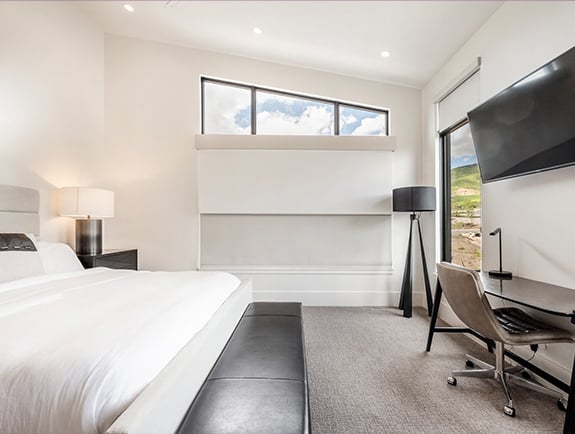 Maximum Light Control